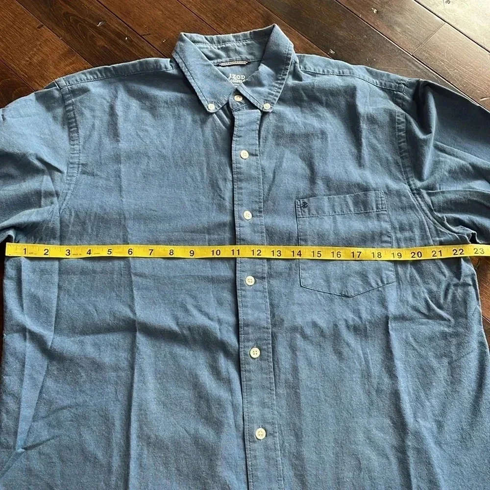 Izod Saltwater men’s button down shirt Blue Casual Preppy Size M 100% cotton